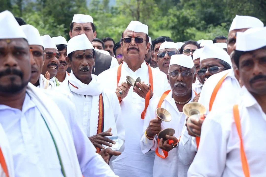 अध्यक्ष: ठाणे जिल्हा साक्षरता अभियान समिती