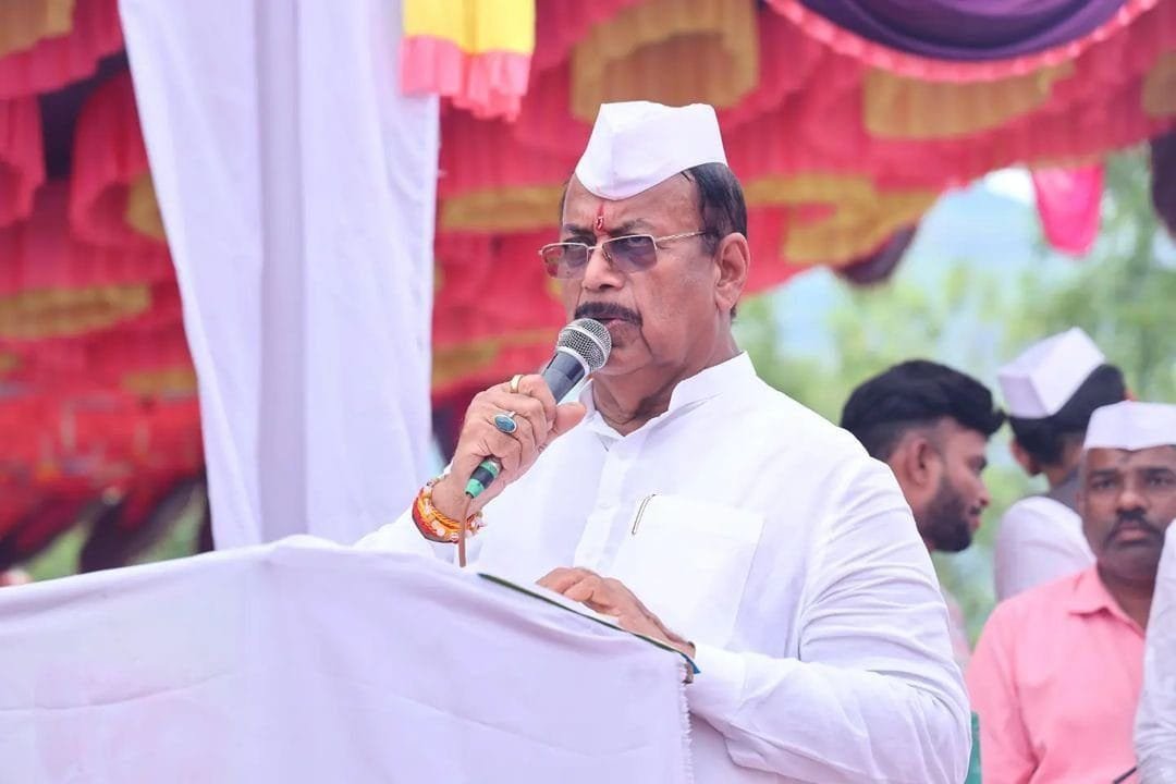 अध्यक्ष: स्वाभिमान प्राथमिक शिक्षण संघ, महाराष्ट्र राज्य